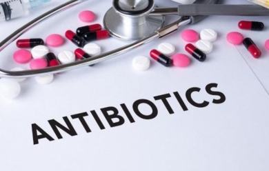 Antibiotiklərin çox qəbul olunması nəyə səbəb olur?